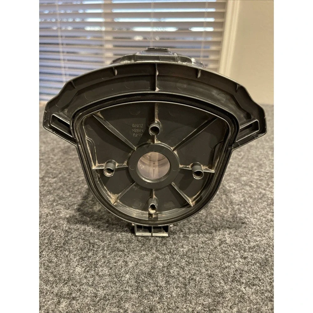 Shark Navigator Lift-Away UV650 UV725 Vacuum Replacement Dust Cup Canister